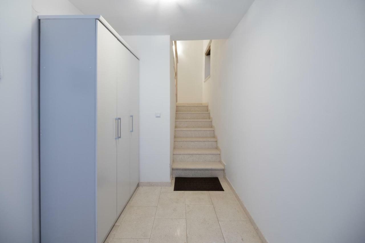 Apartment Elena Бале Экстерьер фото